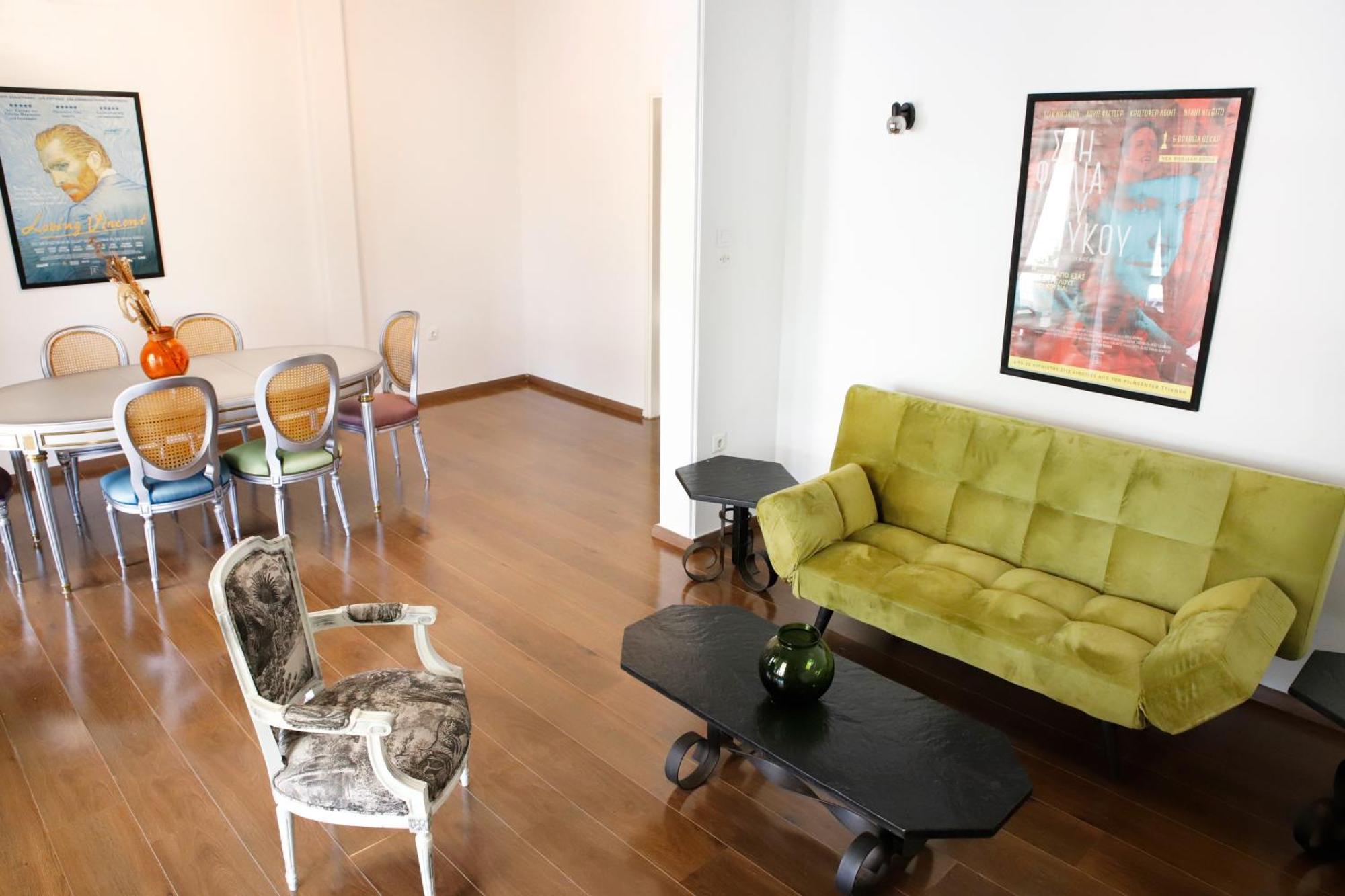 Appartement Chic 4th Floor Apt, Large Balcony, Cinema View